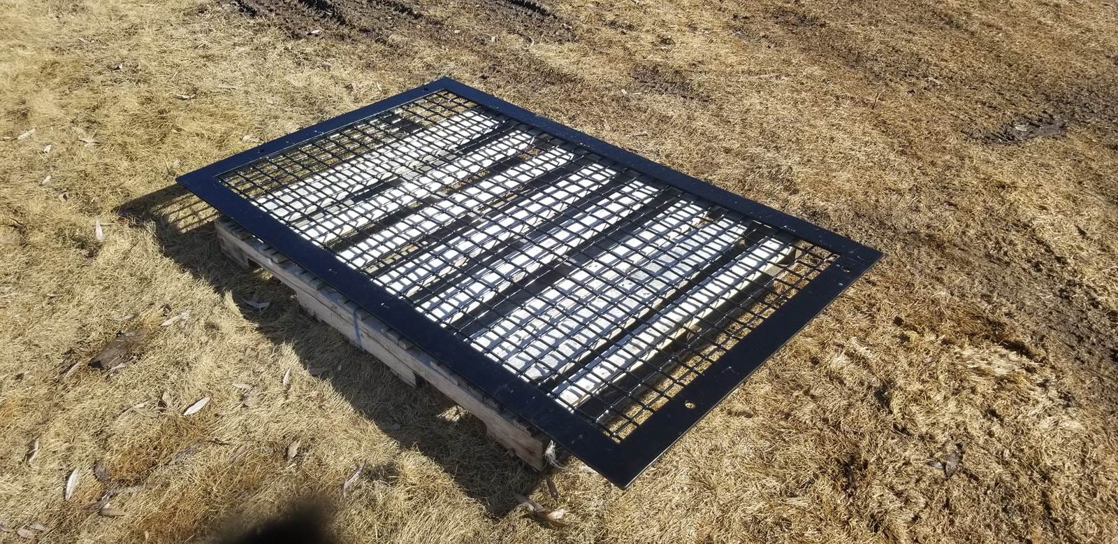 Caterpillar 583K Rear Screen