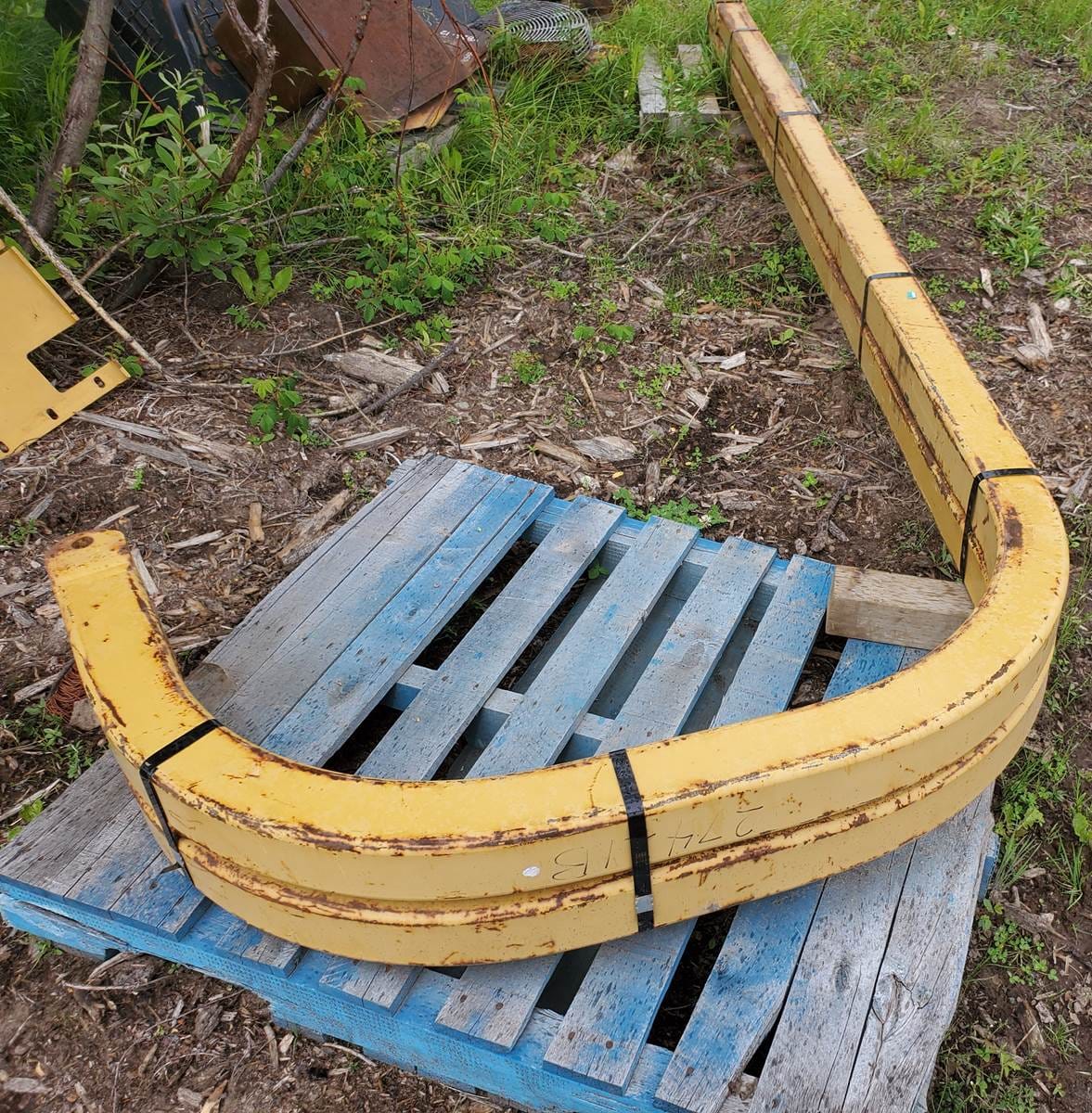 Caterpillar Dozer Sweeps