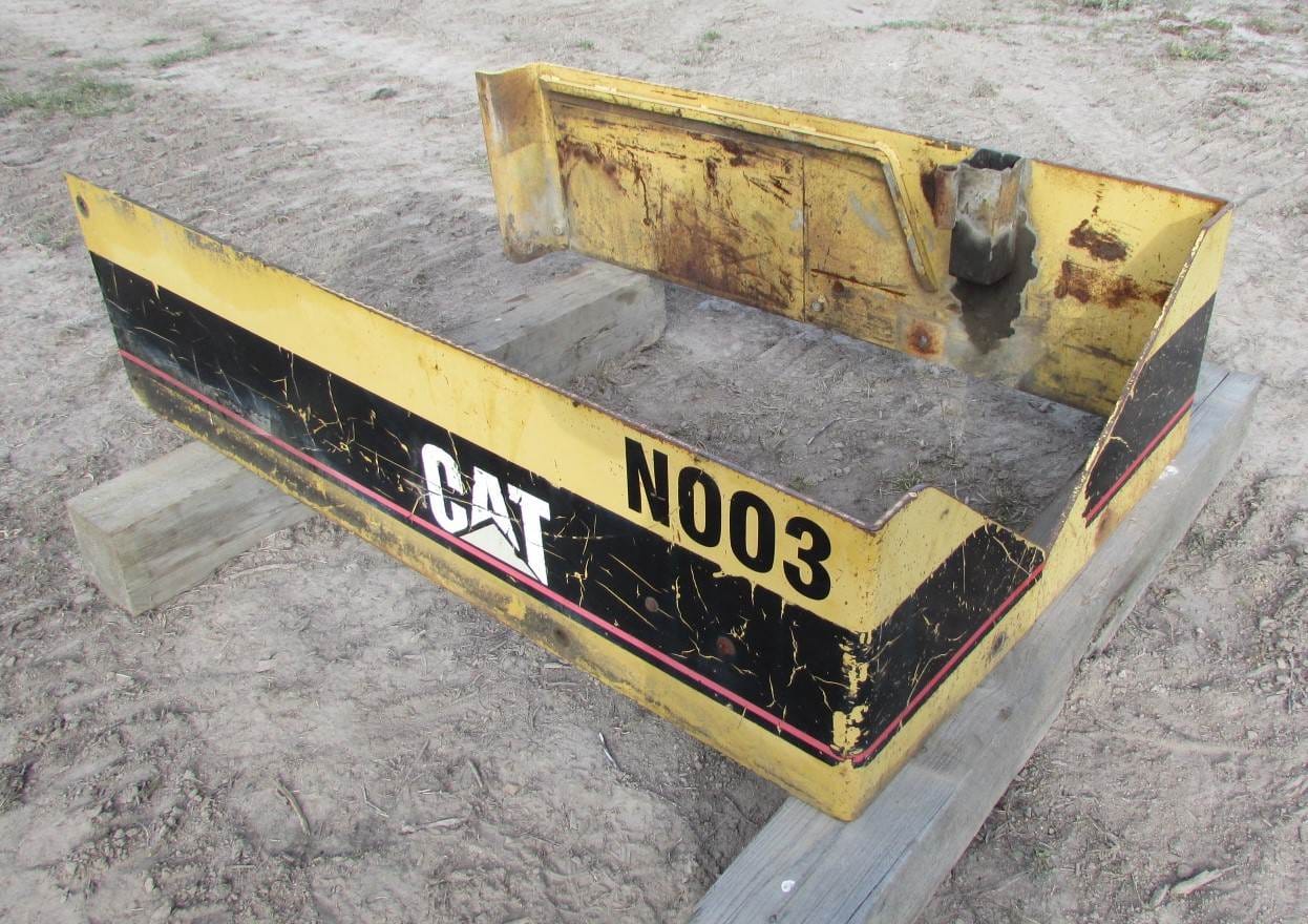 Caterpillar D8K Side Wrap Around Guards