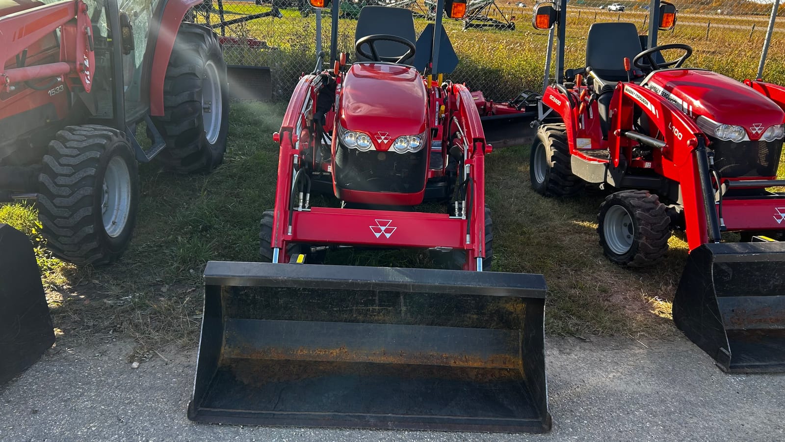 2009 Massey Ferguson GC2400L Tractor Compact
