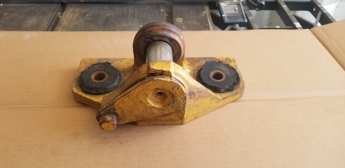 Caterpillar 627B Bracket