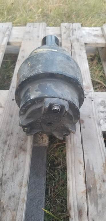 New Oem Cat Carrier Roller for EL180 E180 EL240B EL240C EL240 E240C E240B EL300 E300