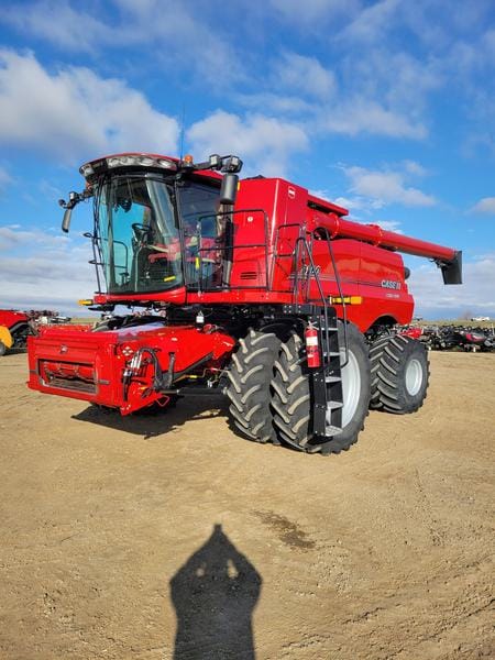 2025 Case IH 8260