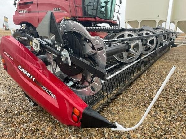 2023 MacDon FD240