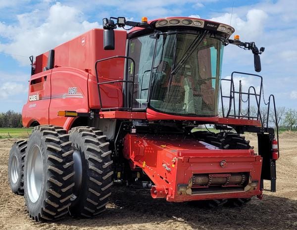 2021 Case IH 8250