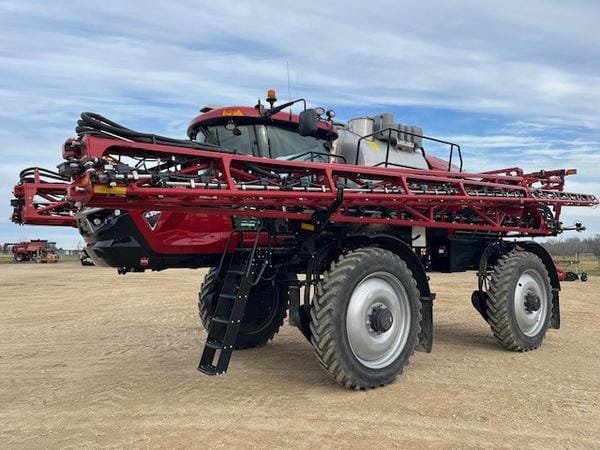 2023 Case IH 4350-135