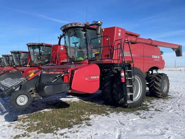 2023 Case IH 8250