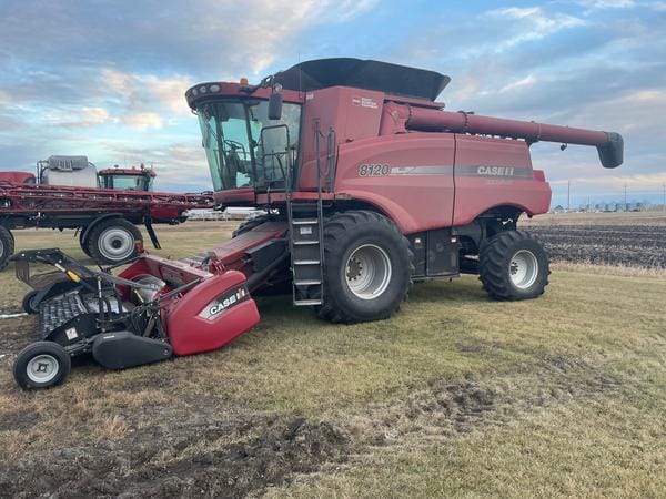2010 Case IH 8120