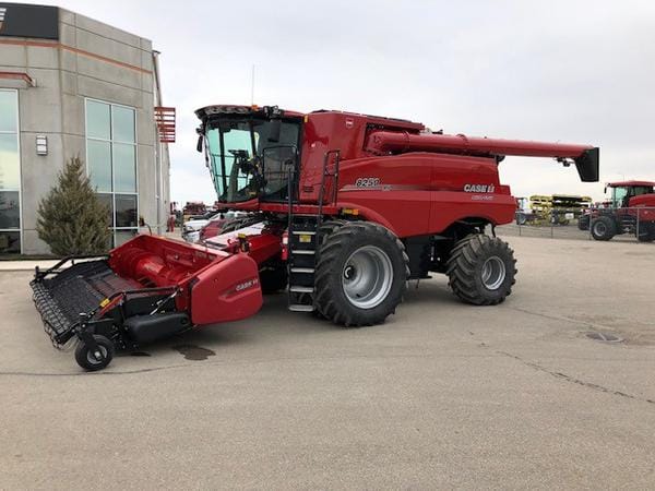 2023 Case IH 8250