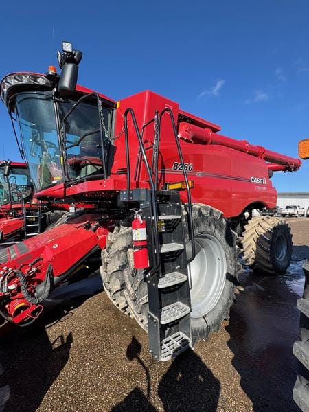 2023 Case IH 8250