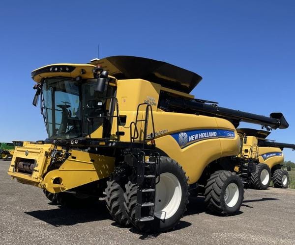 2019 New Holland CR8.90