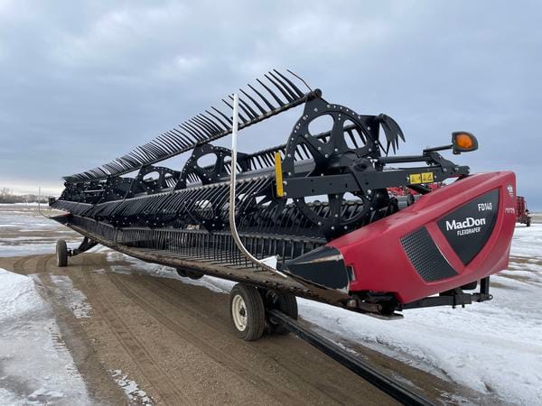 2019 MacDon FD140