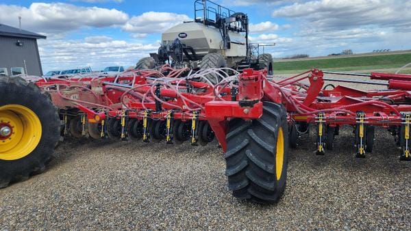 2024 Bourgault 3720-70
