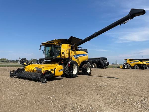 2019 New Holland CR9.90