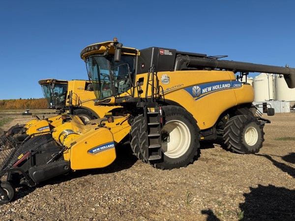 2016 New Holland CR8.90