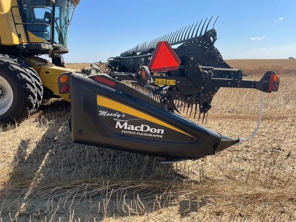 2017 MacDon FD75-40