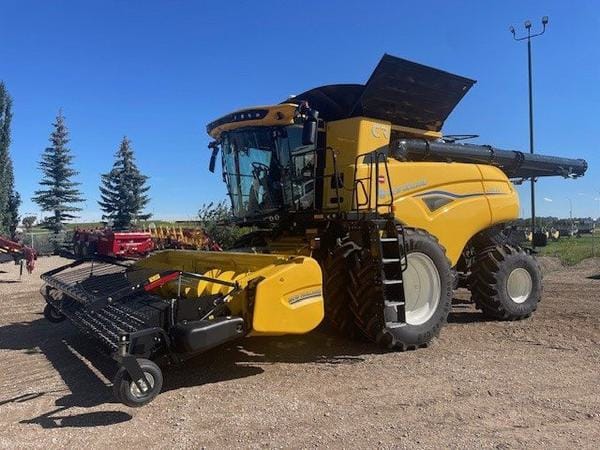 2024 New Holland CR9.90