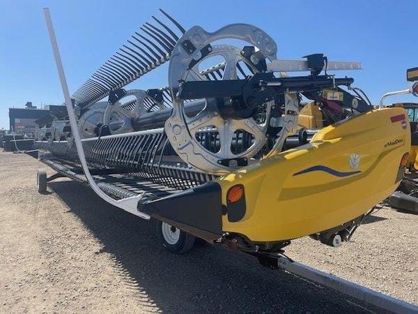 2024 MacDon FD230
