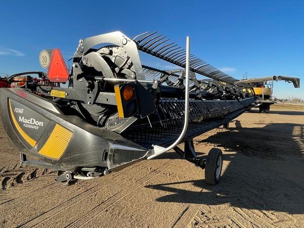 2022 MacDon FD140