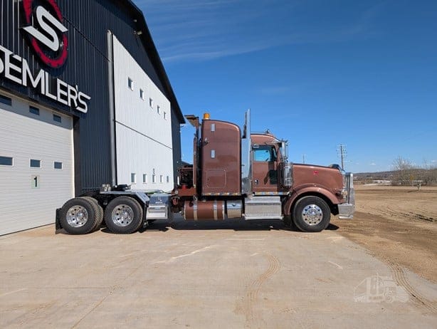 2014 PETERBILT 367