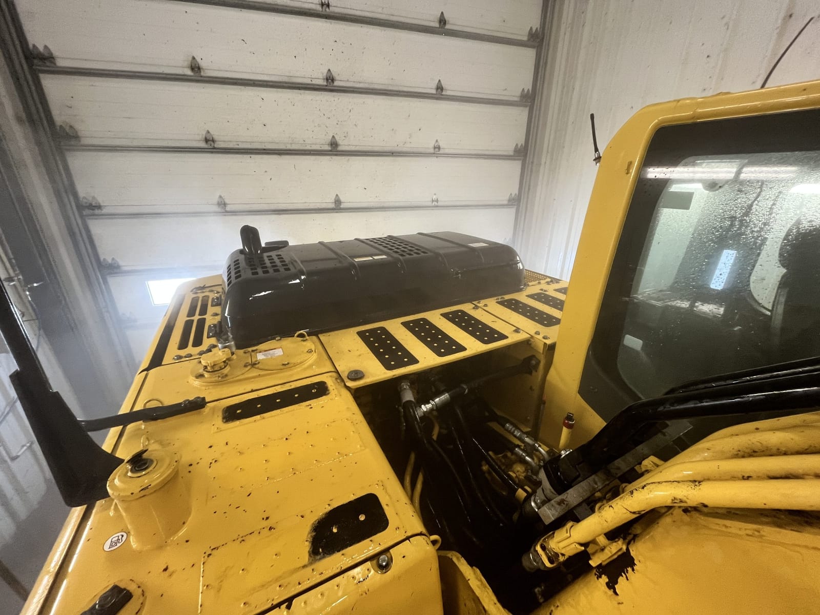 KOMATSU PC200LC-8