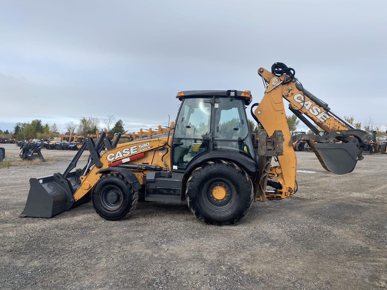 2019 CASE 580SNWT