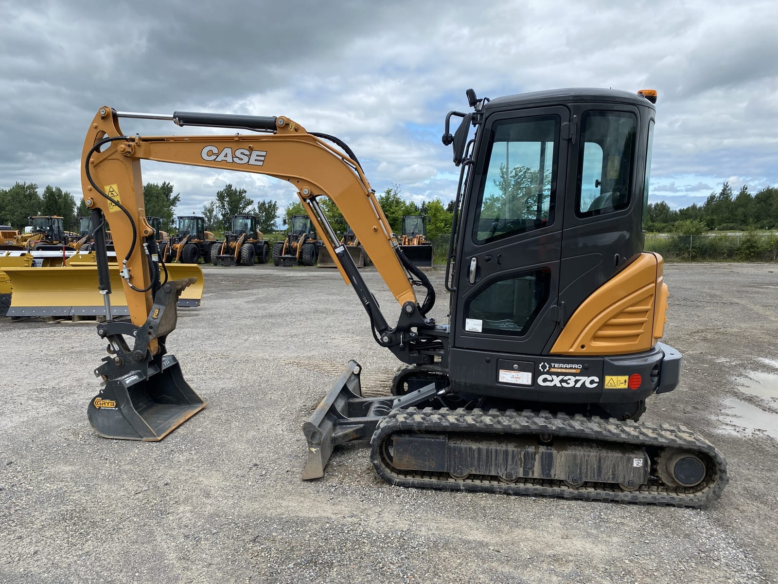 2024 CASE CX37C