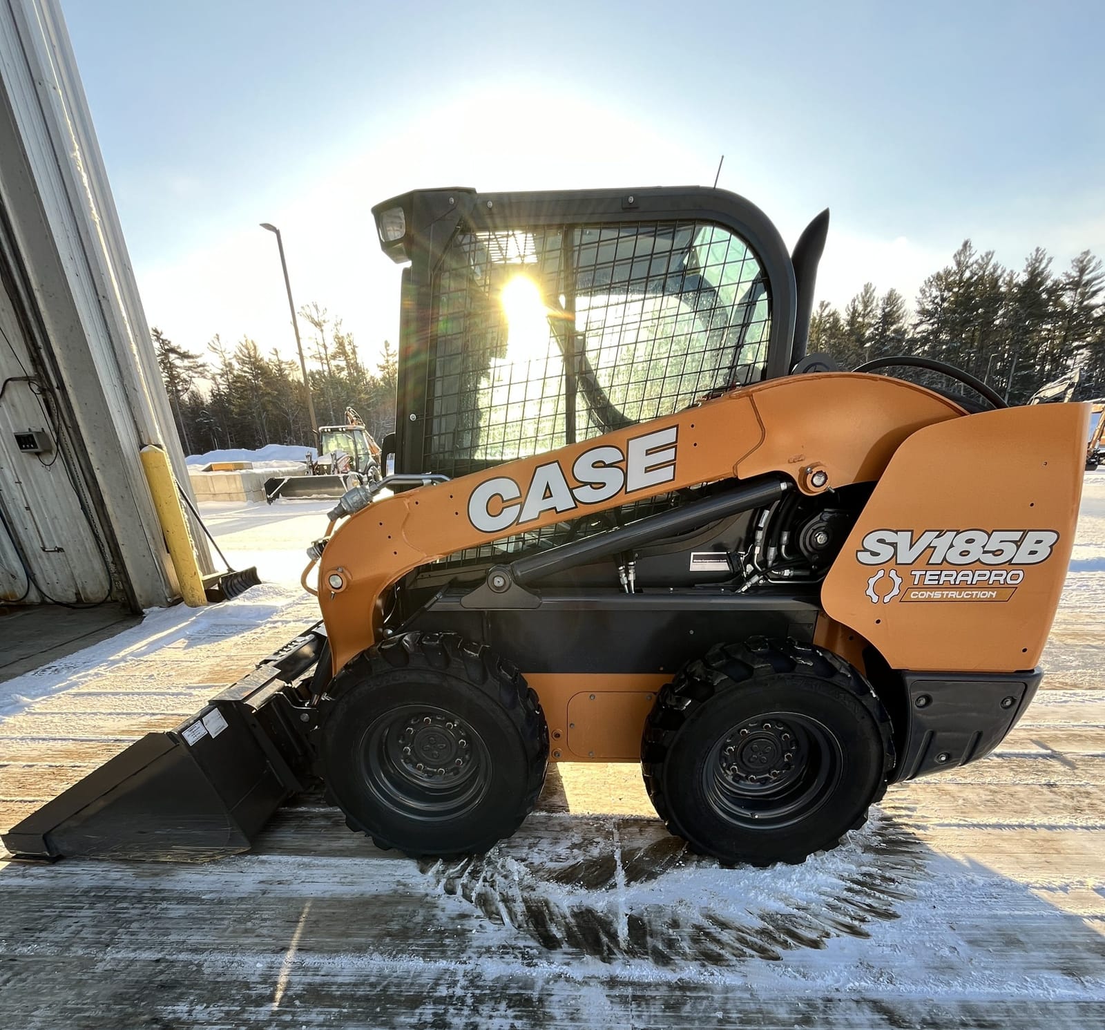 2023 CASE SV185B