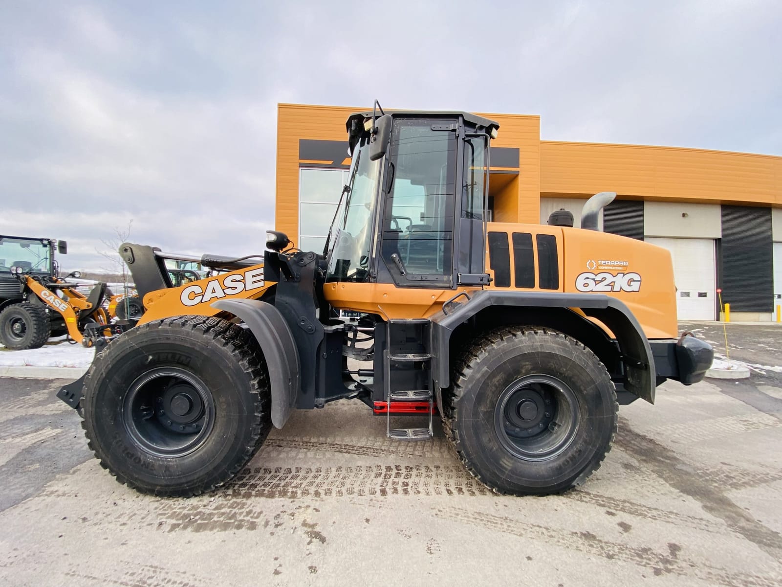 CASE 621G
