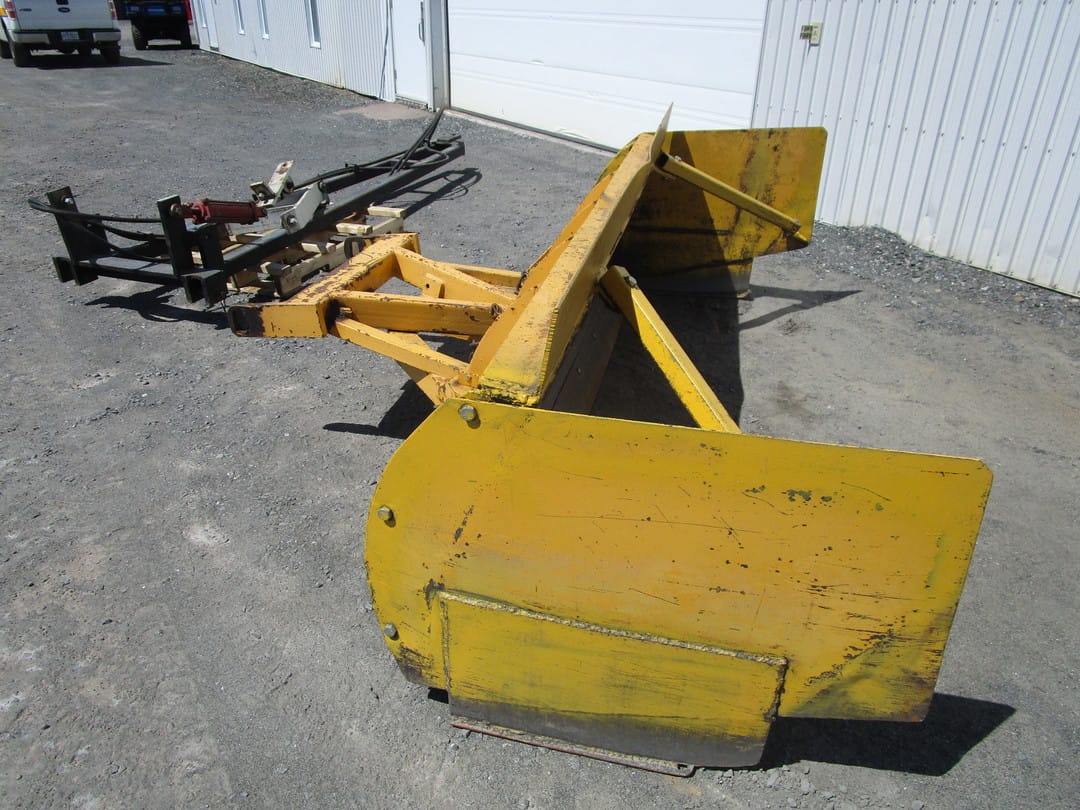 FISHER 8' + ATTACHE POUR 8240