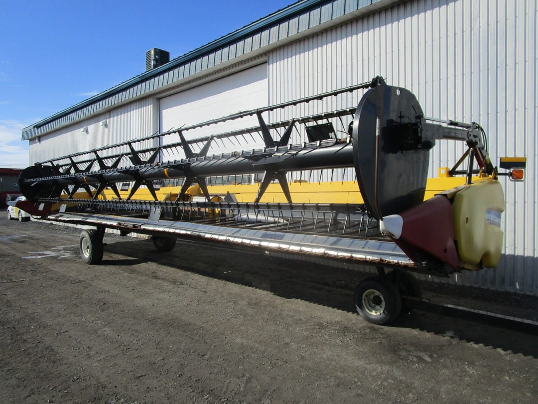 NEW HOLLAND 880CF-35