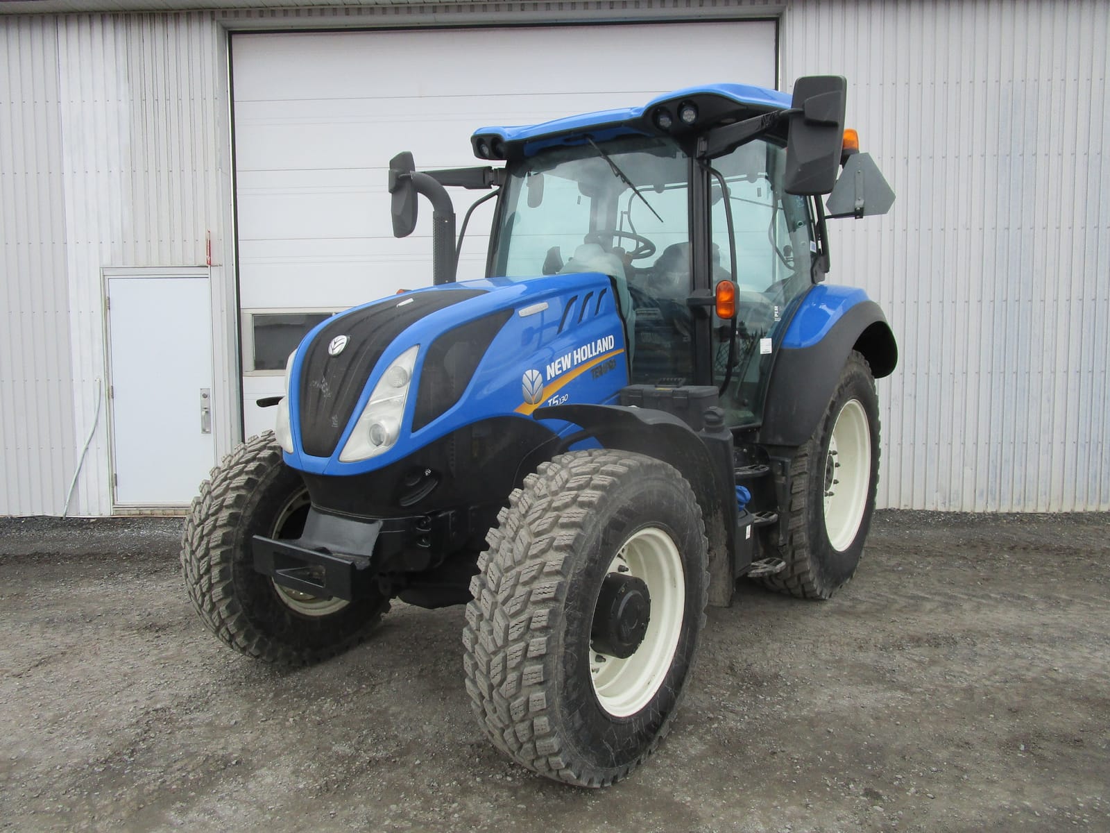 NEW HOLLAND T5.130 DCT