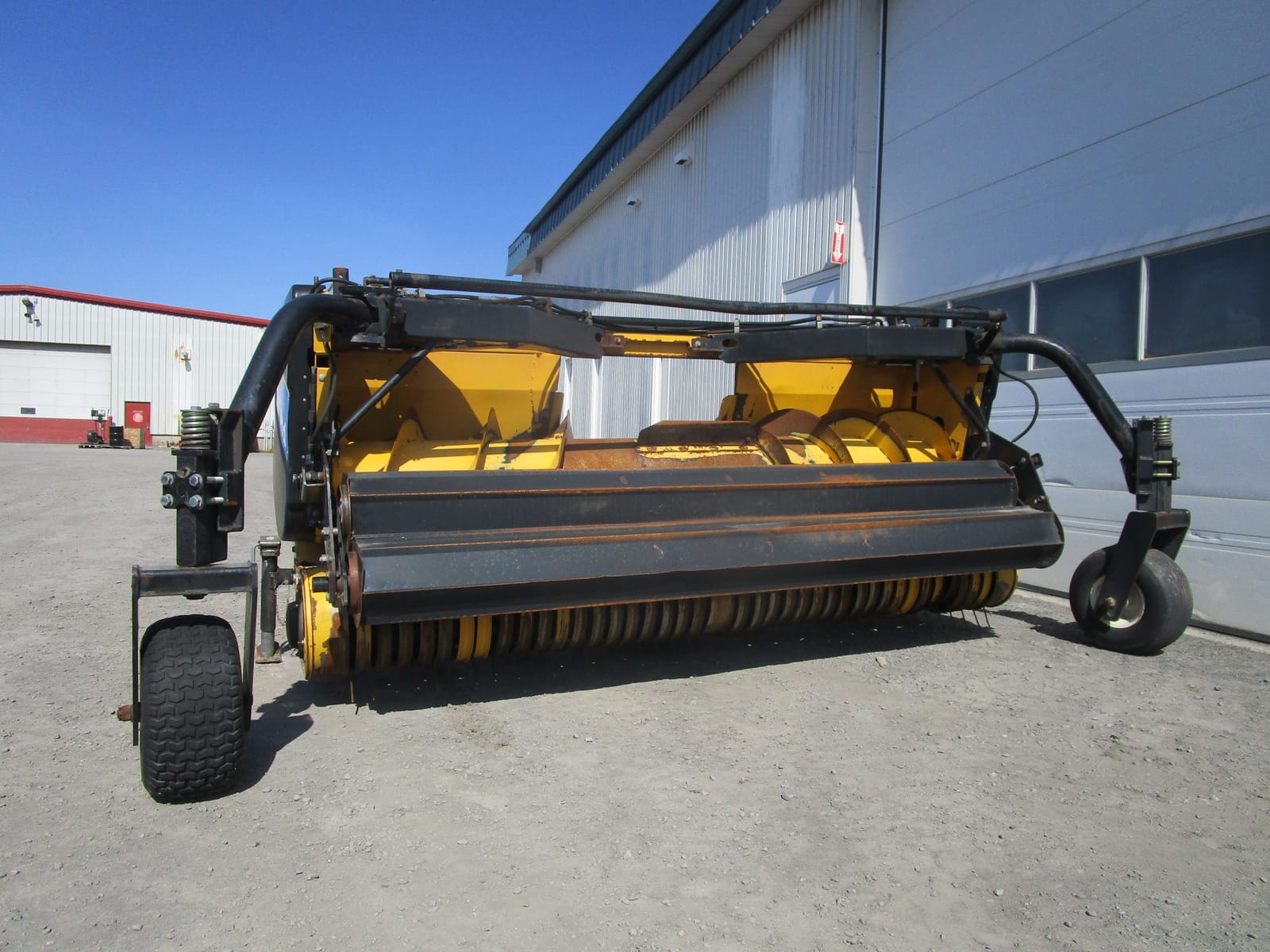 NEW HOLLAND 273
