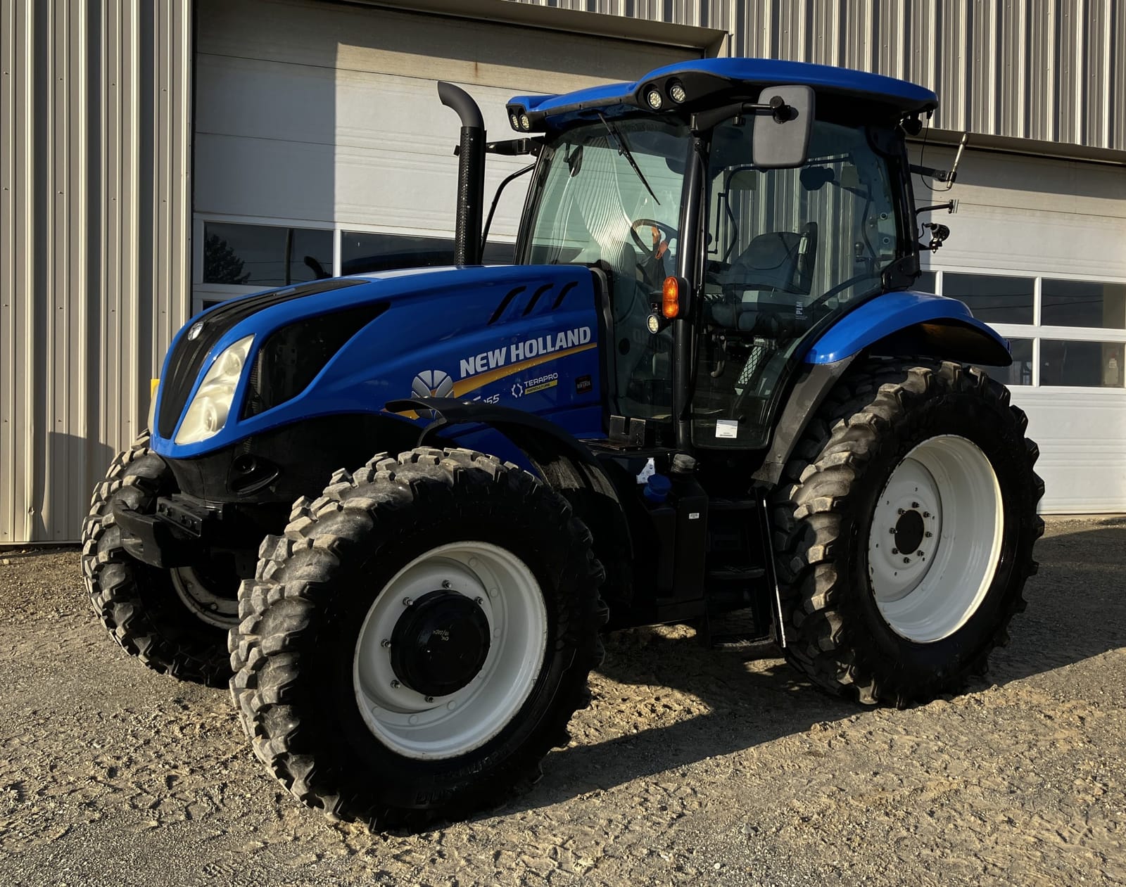NEW HOLLAND T6.155