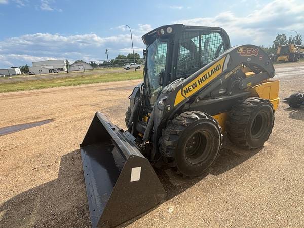 2022 New Holland L334