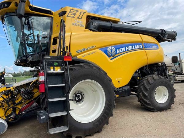 2021 New Holland CR9.90