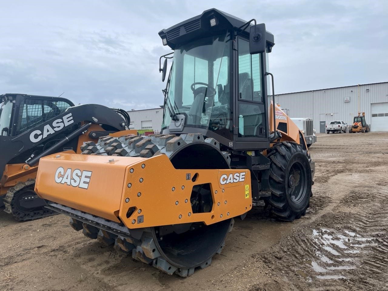 2023 CASE SV207E