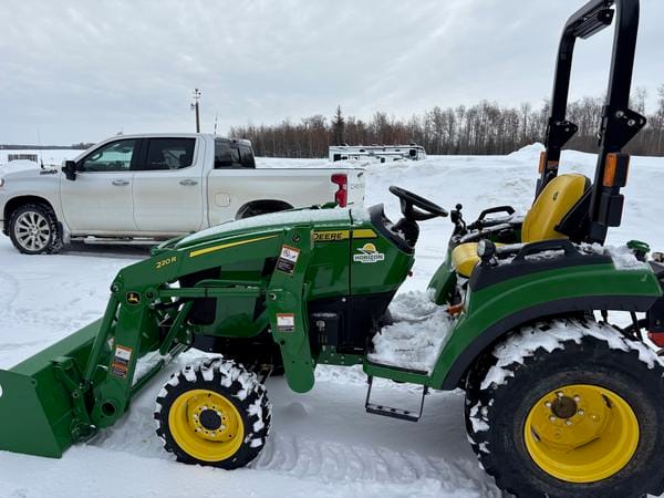 2025 John Deere 2038R