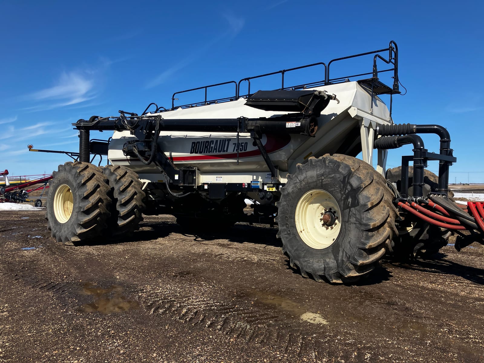 2014 Bourgault 7950 Air Tank/Cart