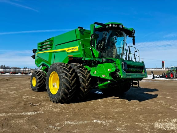 2025 John Deere X9 1100