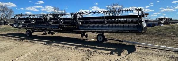 2022 MacDon FD240