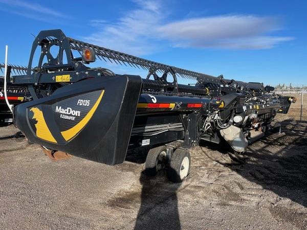 2020 MacDon FD135