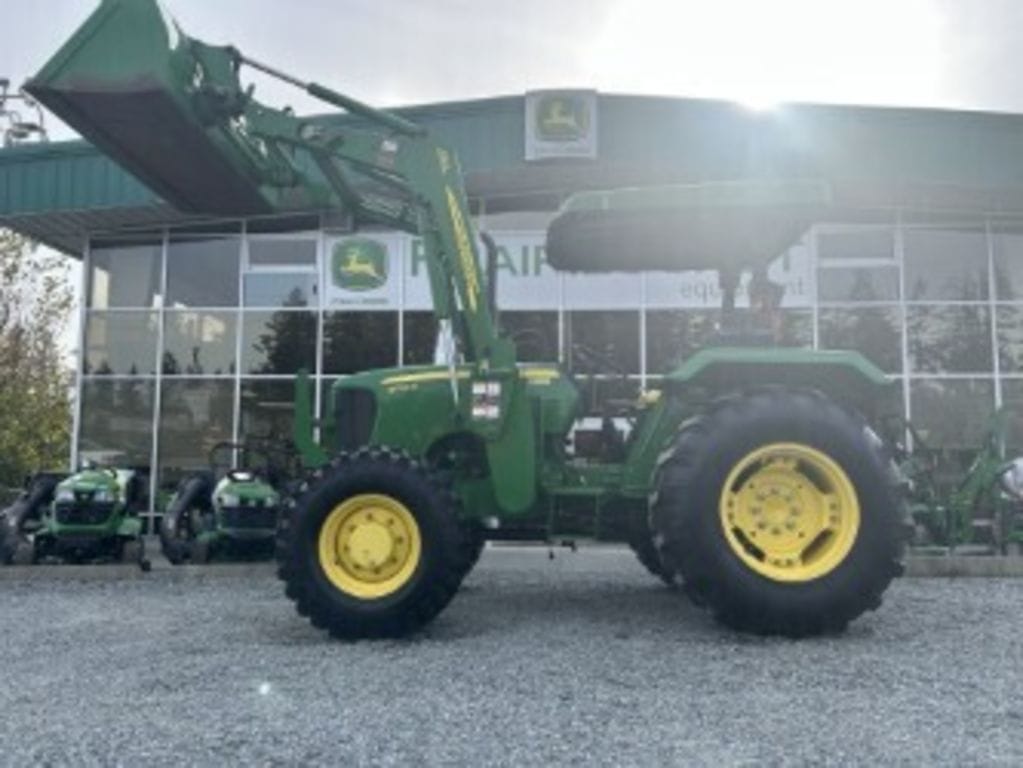 2010 John Deere 5055E