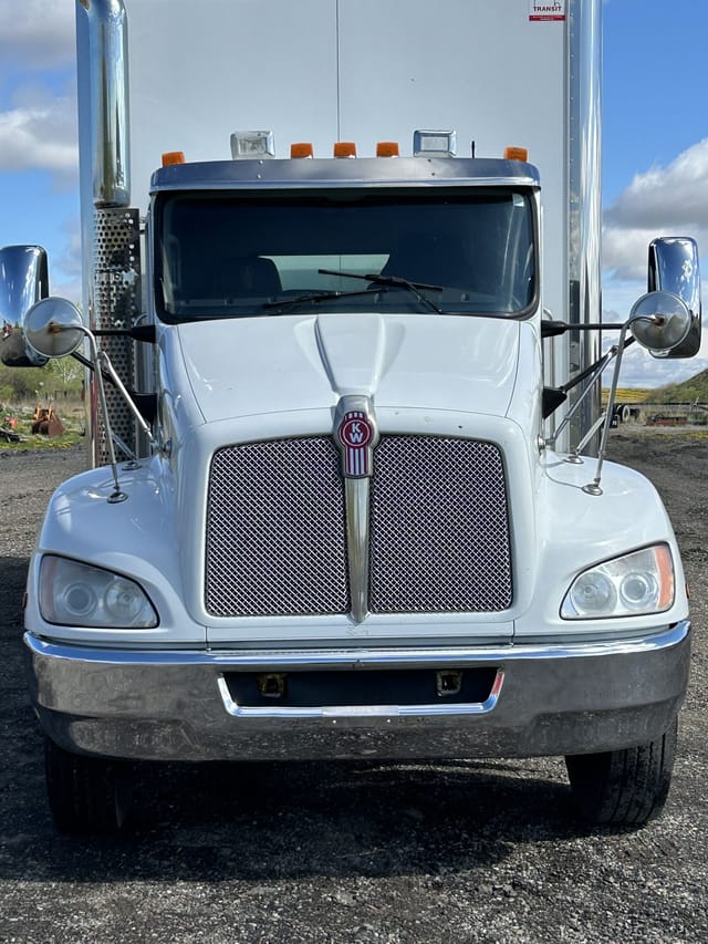 2015 Kenworth T370 Pressure Steam Truck
