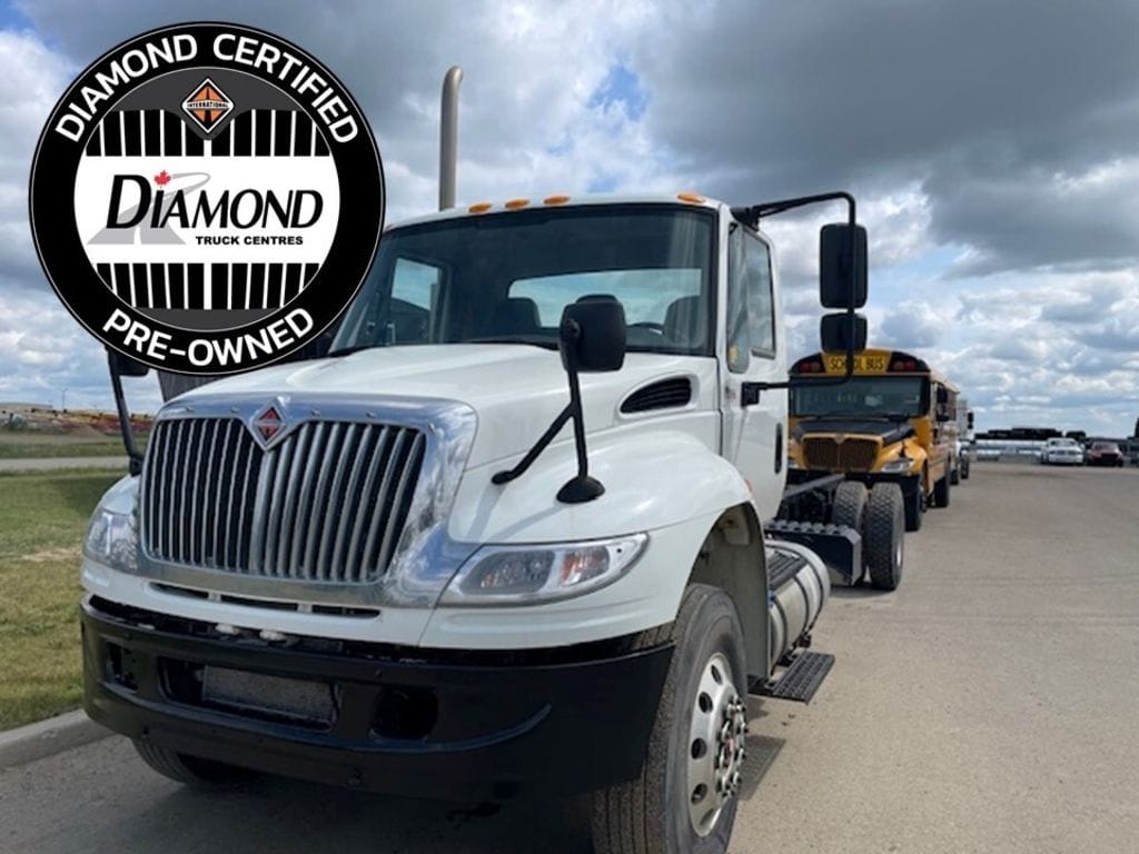 2018 International® Durastar 4x2
