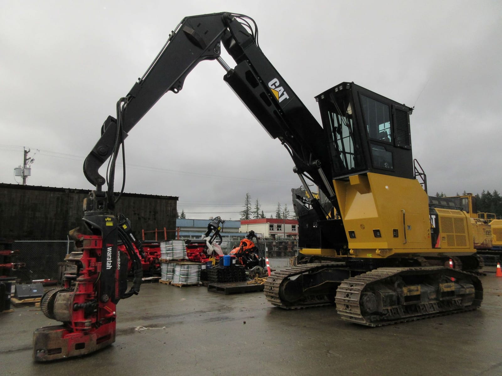 2018 Caterpillar 568LL
