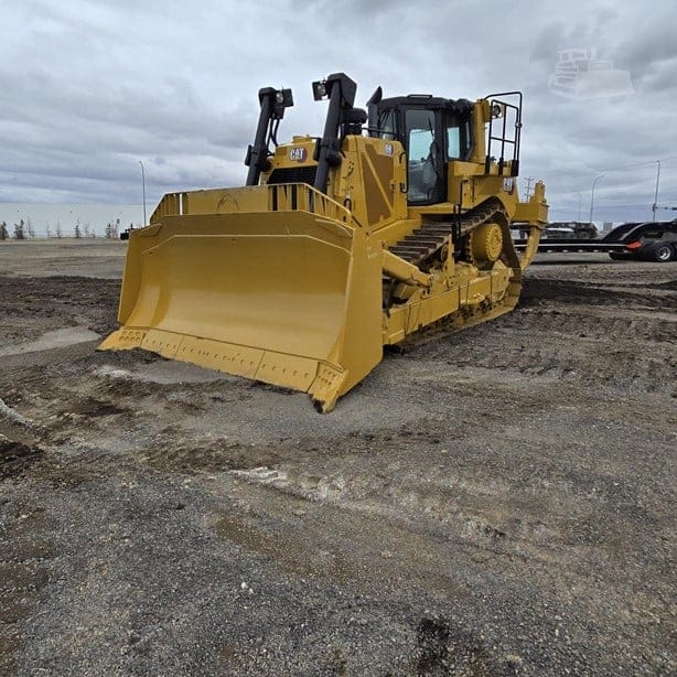 2024 CATERPILLAR D8