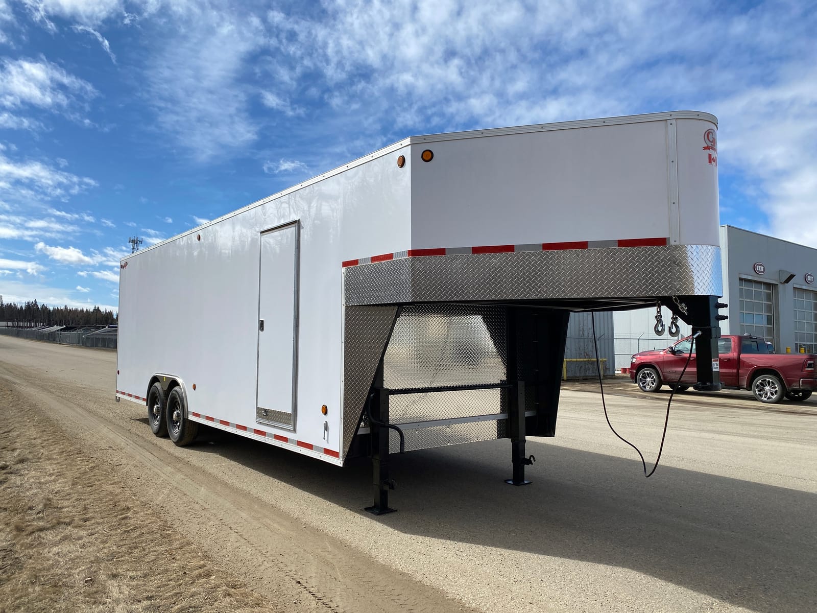 2024 CJay Trailers FX9-820-84-T70-GN