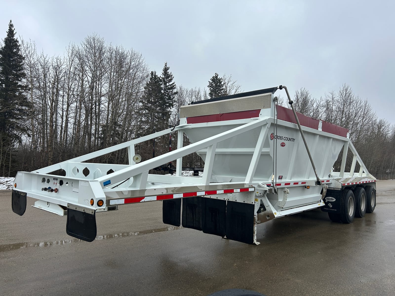 2016 Cross Country TRIDEM CLAM DUMP Here On Consignment!