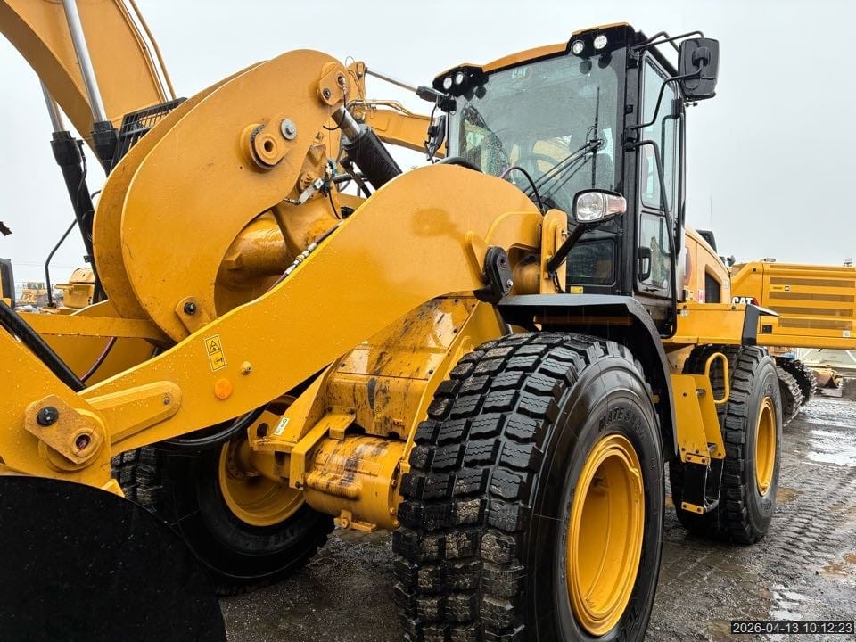 2025 CATERPILLAR 926 - 14